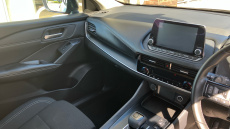 Nissan Qashqai 1.3 DiG-T MH 158 Acenta Premium 5dr Xtronic Petrol Hatchback